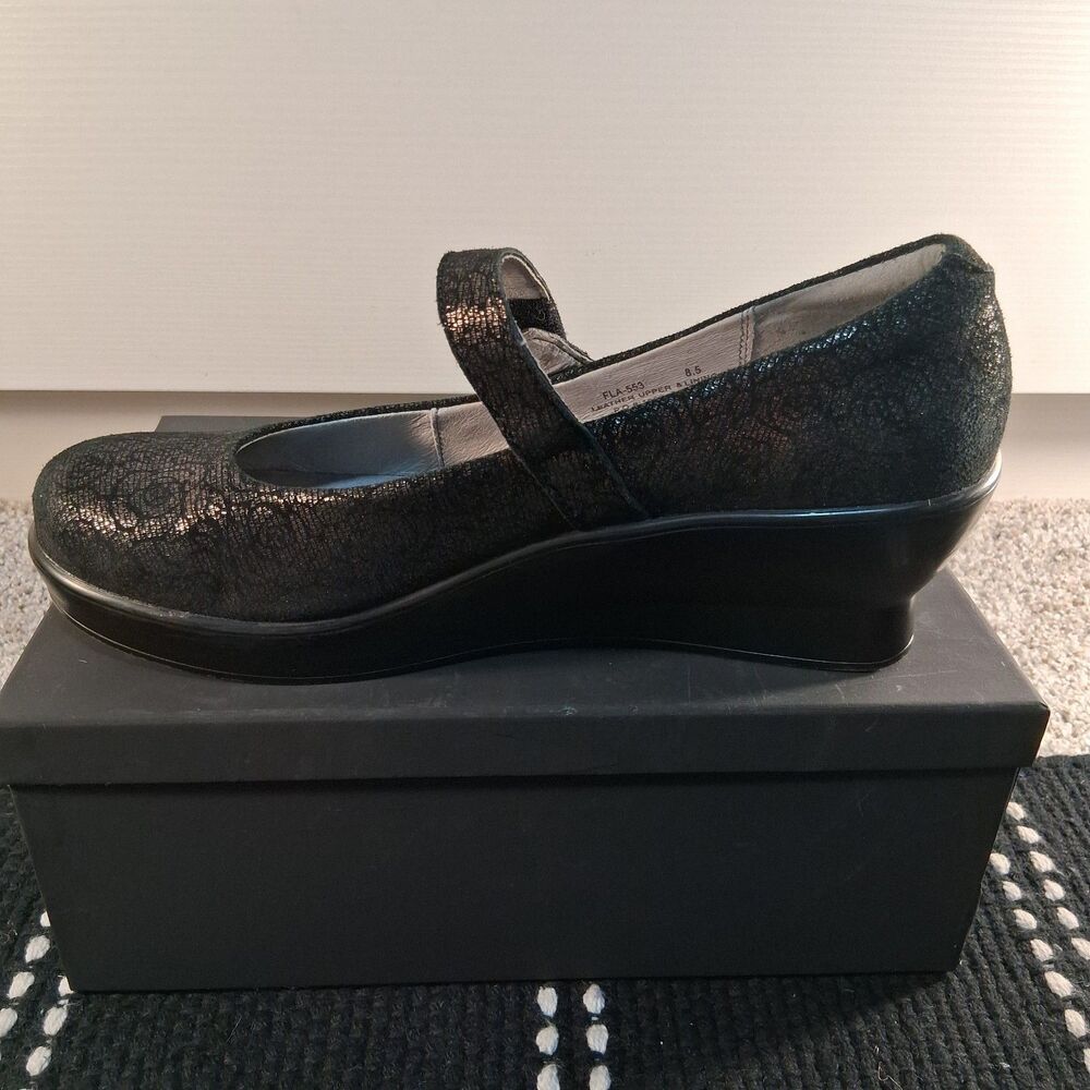Alegria Flair Pewter Florette Mary Jane Wedge Pumps Women's Size 8.5 - Picture 7 of 13
